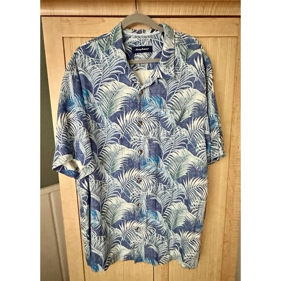 Tommy Bahama Shirt Mens SIZE XXL White Blue Floral Silk Button Up Hawaiian XXL - Picture 1 of 4